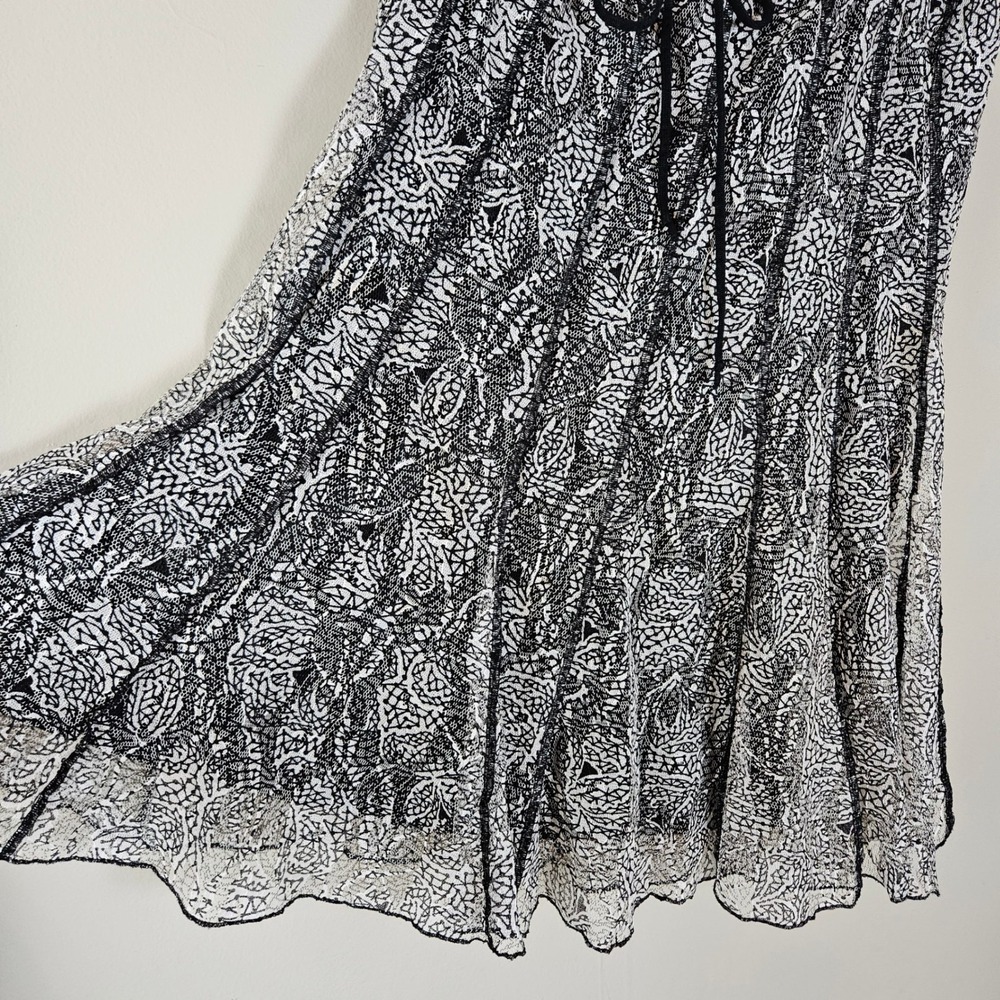Witchy Lace Overlay Knee Length Paneled Skirt Sz M Black White - Picture 3 of 10